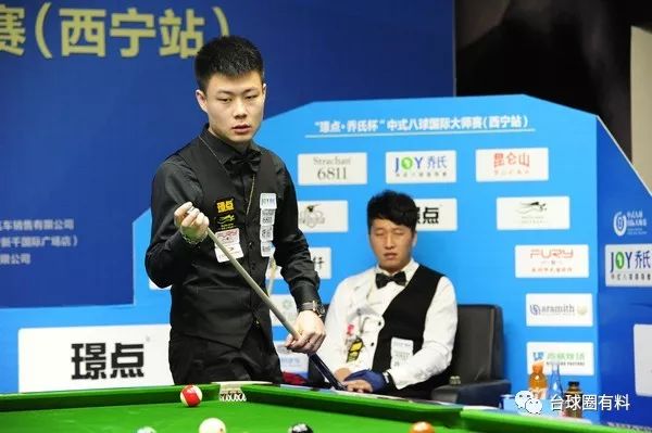 撞墙后突然 撞墙后突然